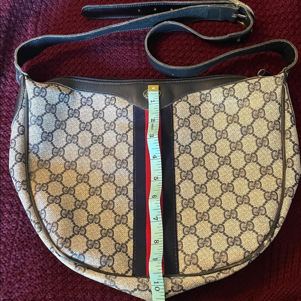 Gucci vintage shoulder bag. - Picture 7 of 7